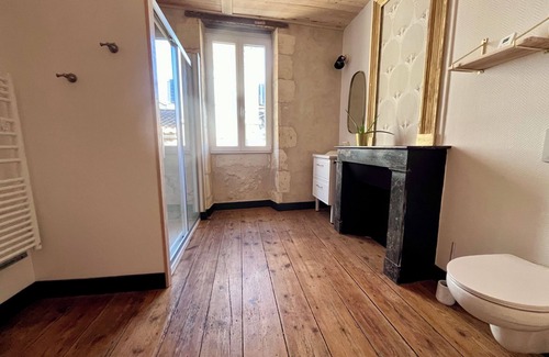 Saint-Christoly-Medoc House | Maison Typique au Coeur D'un Village Médocain