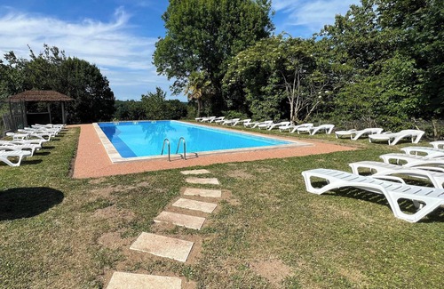 Bussiere-Badil House | Maison Vacances 6 à 8 Pers-périgord- Dordogne - Piscine - Animaux Admis