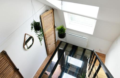 Old Lille Apartment | MAISON VIEUX LILLE 3 chambres parking privé 24H24H Accès