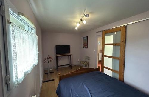 Chantenay-Saint-Imbert Apartment | Maisonnette deux couchages