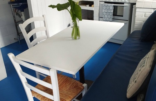 Locquirec Cottage | Maisonnette Bretonne Typique, Plage à Pieds, Terrasse Fleurie et Parking Privés