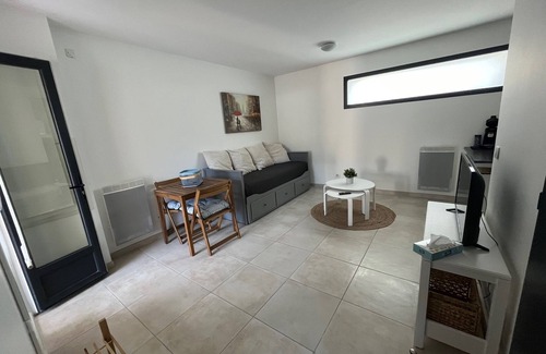 Saint-Cannat House | Maisonnette T2 - Outbuilding - Near Aix en Provence