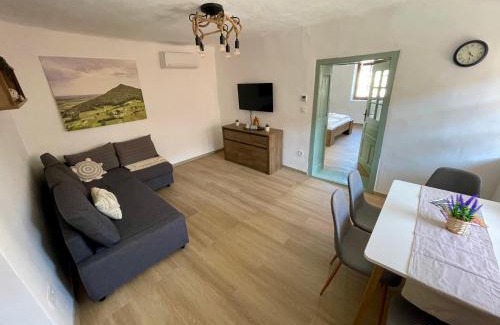 Villany Apartment | Majdnem 50 Vendégház - Villány