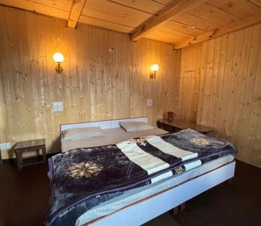 Bhatwari House | Majestic Heights Homestay
