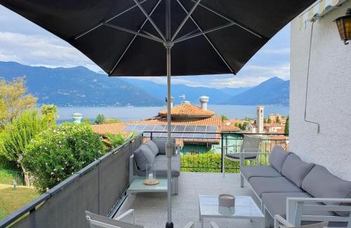 Germignaga House | Majestic holiday home with private pool