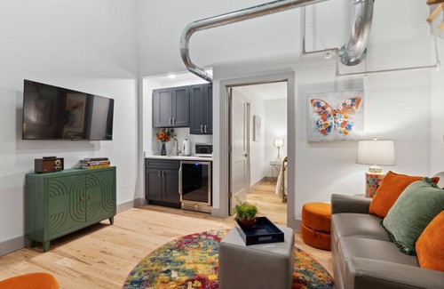 Downtown Nashville Apartment | Majestic Lofts #603 - Printers Alley! Within Blocks of Everything!