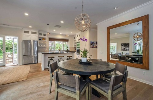 Montecito House | Majestic Montecito | Luxurious Getaway & Hot Tub