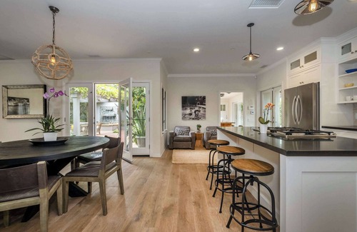 Montecito House | Majestic Montecito | Luxurious Getaway & Hot Tub