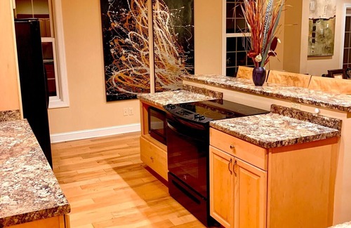 Leicester Apartment | Majestic Private Guest Suite Outside Asheville, NC