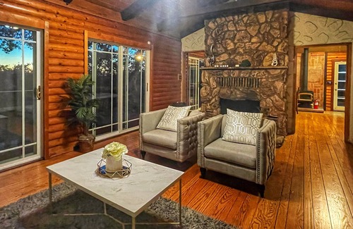 Sonoma Cabin | Majestic Views - Sonoma Plaza/Town Square