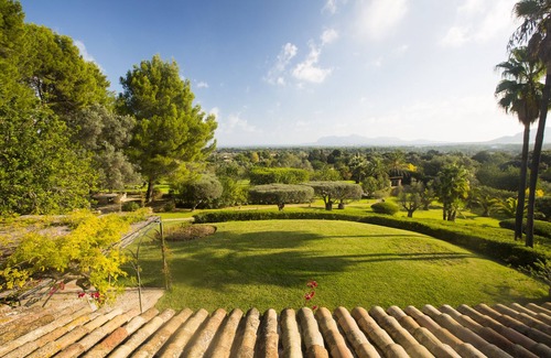 Pollensa House | Majorquin villa with sea views