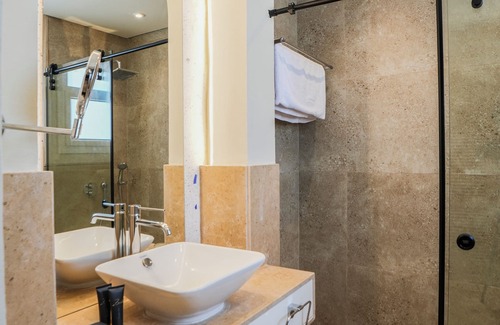 Ad-Dab'ah Hotel | Makai by Dhara Hotels
