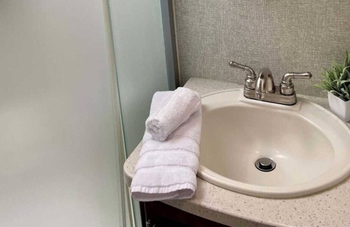 Seville House | Make Your Trip More Enjoyable! Free Parking, Kayak Rentals, Near Lake George!