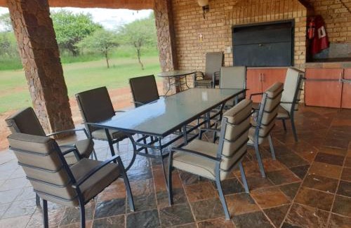 Bela-Bela Resort | Makhato Bush Lodge 86