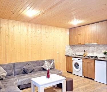 Kobuleti House | Makho's Cottage in Kobuleti