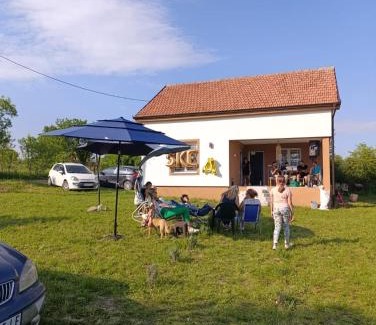 Sumadija Villa | Maki Village near Siemens