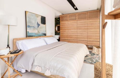 Lazaro Cardenas Hotel | Mako 54
