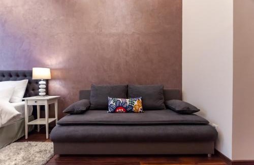 Savamala Apartment | Mala Sava Apartmani