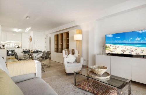 La Victoria Apartment | Malaga Apartment Picasso House
