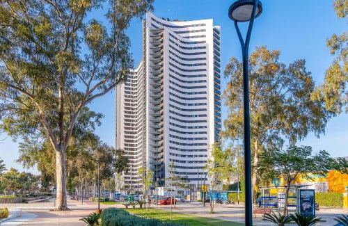 Palma-Palmilla Apartment | Malaga Tower View