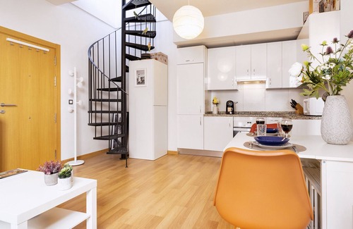 La Merced Apartment | -MalagaSunApts-Romantic Private Terrace&Shared Pool