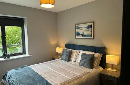 Sutton Cross Apartment | Malahide Superior Large Serviced Apartment - Sleeps 6