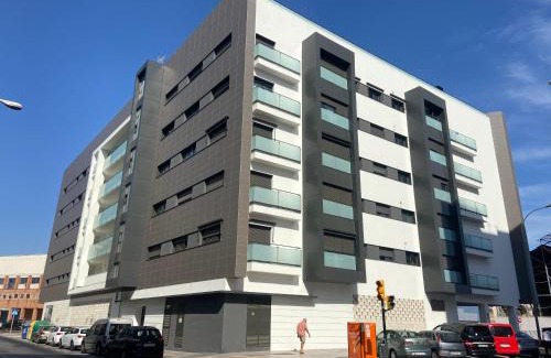 Cruz de Humilladero Apartment | Malakatua Station, Apartment with Pool-Parking
