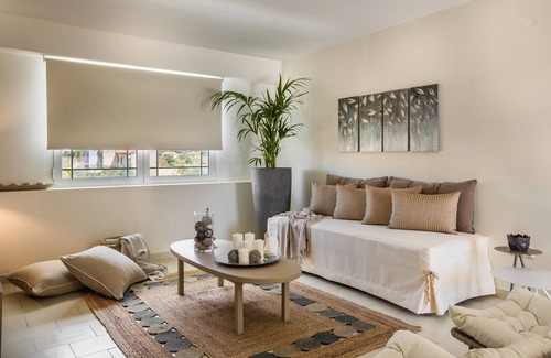 Lassi Apartment | Malibu Superior Villa