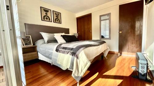 Apoquindo Apartment | Mall Parque Arauco, Mall Apumanque y Metro Manquehe
