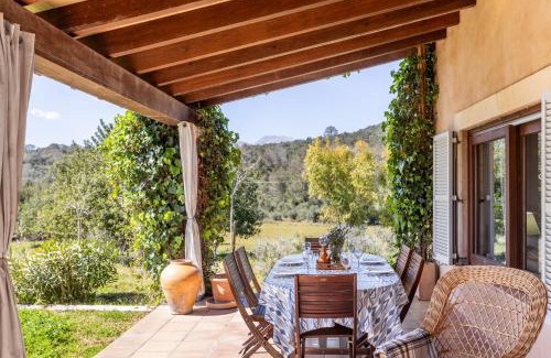 Inca House | Mallorca Countryside Finca with Pool and Nature
