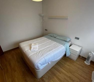 Malpica de Bergantinos Apartment | Malpica beach