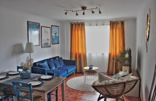 Malpica de Bergantinos Apartment | Malpica Greek Home