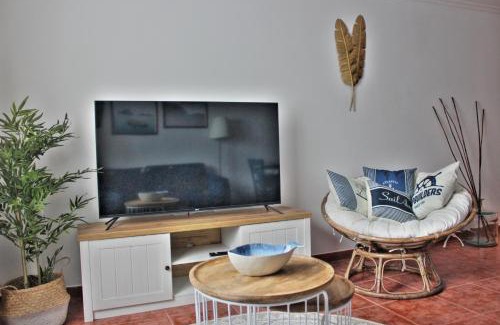 Malpica de Bergantinos Apartment | Malpica Greek Home