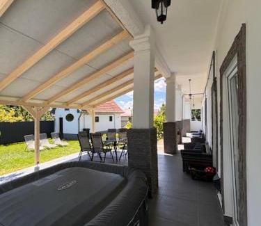 Poroszlo House | Mamó Vendégháza