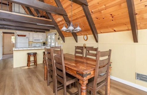 Arnold Ski Chalet | Mama Bear's Cabin- Blue Lake Springs/Bear Valley