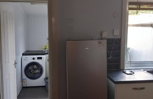 Radcliffe House | Manchester-2Bedroom-1Bathroom-Wifi