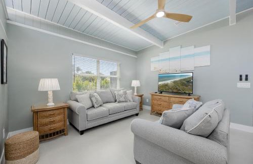 Sanibel House | MangoesDuplex