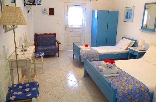 Poros House | Mania Rooms and Studios