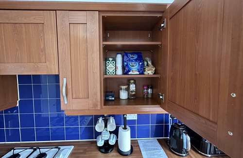 Greenwich Apartment | Mannys Apartment - Nice & Cozy 4Bed Diamond Lodge