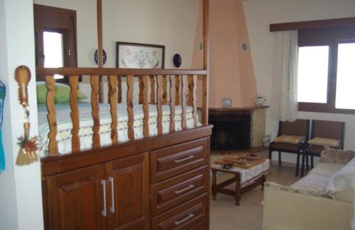 Monolithos House | Mano's House