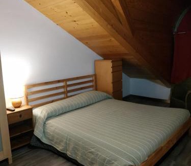 Historic Centre Apartment | Mansarda Arel