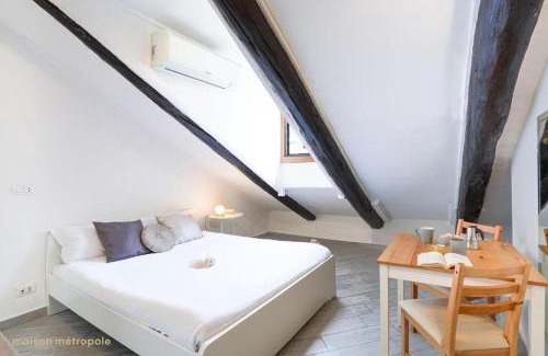 San Salvario Apartment | Mansarda Raffaello Stay