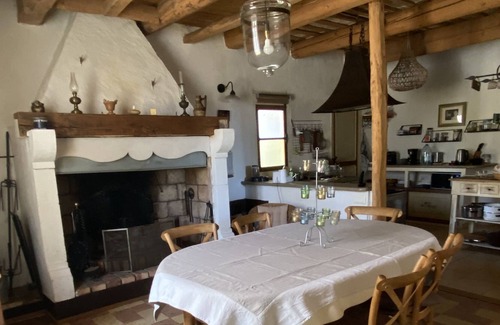 La Bastide-d'Engras House | mansion with swimming pool in a very beautiful village near Uzès