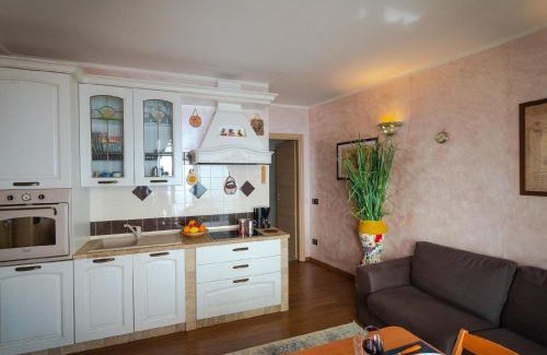 Plassi Apartment | Mantegna Garten Mit Seeblick Und Schwimmbad