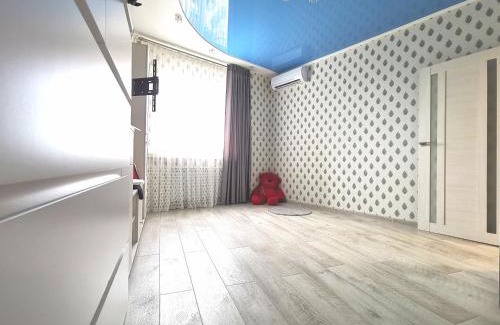 Zarichnyi District Apartment | Manufactura luxery apartments