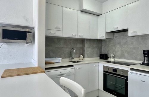 Els Griells Apartment | MANUREVA VIII, BX A