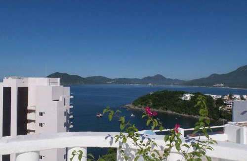 Peninsulas de Santiago House | Manzanillo Ocean Views Las Hadas Peninsula