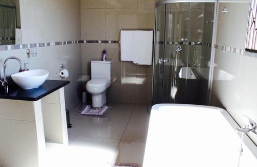 Vanderbijlpark House | Maphodi Guest House