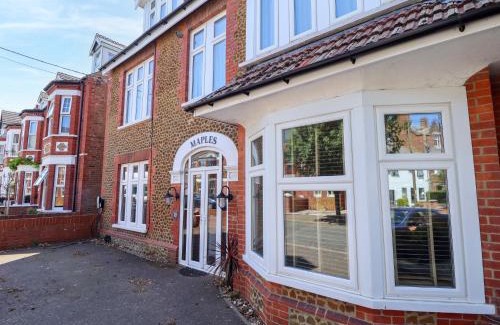 Hunstanton House | Maples