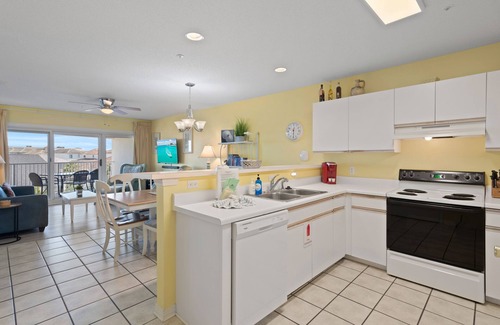 Avalon Beach Estates Condo | Maravilla 1411 ~ Gulf Views, Steps to Gulf + Included Beach Chair Setup